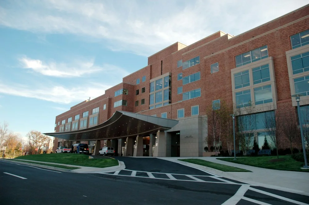 Hospital building and entrance